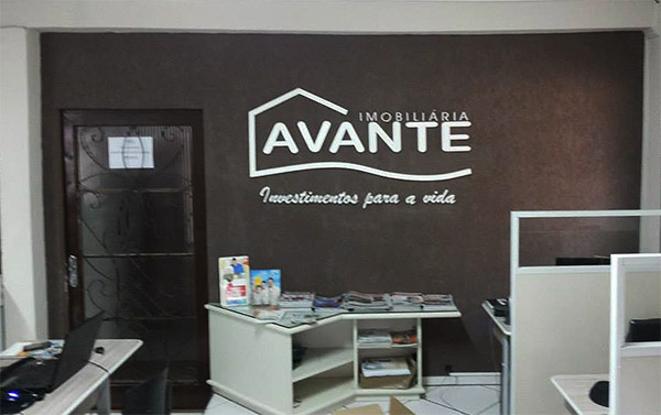 Visão geral do escritório com letra caixa XPS 25mm