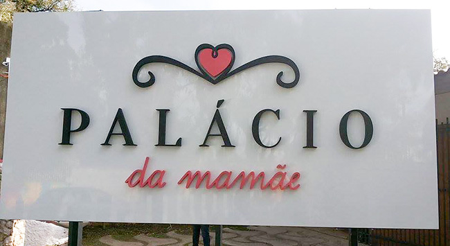 Visão frontal da placa