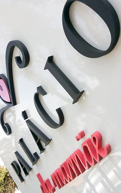 Letras Caixa na placa de ACM