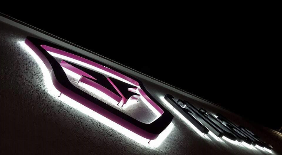 Fachada com Iluminação LED